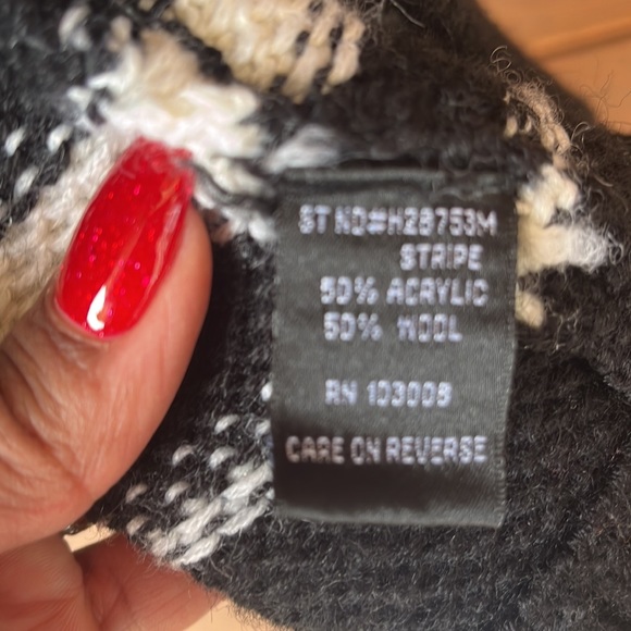 Yuka Wool Striped Diagonal Zip Up Cardigan Sweater Duster - Picture 10 of 12